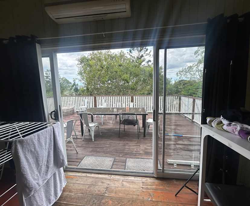 $155, Flatshare, 4 bathrooms, Bardon QLD 4064