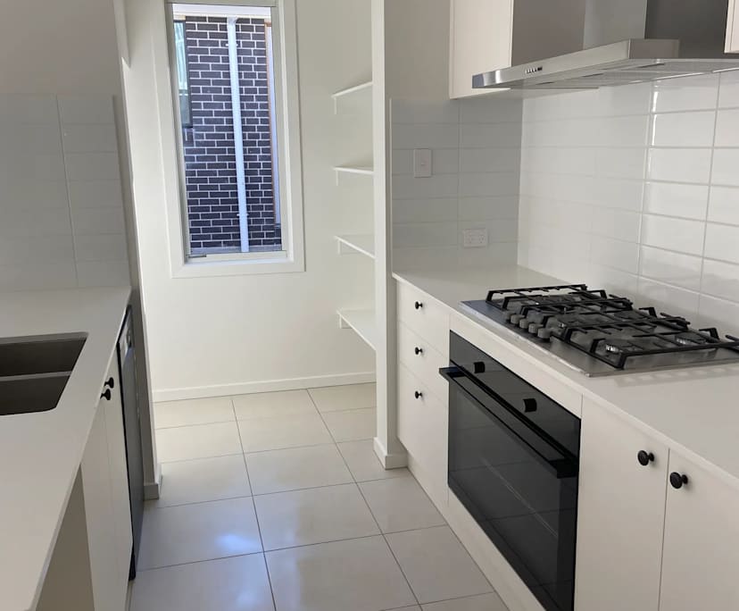 Room in a share house