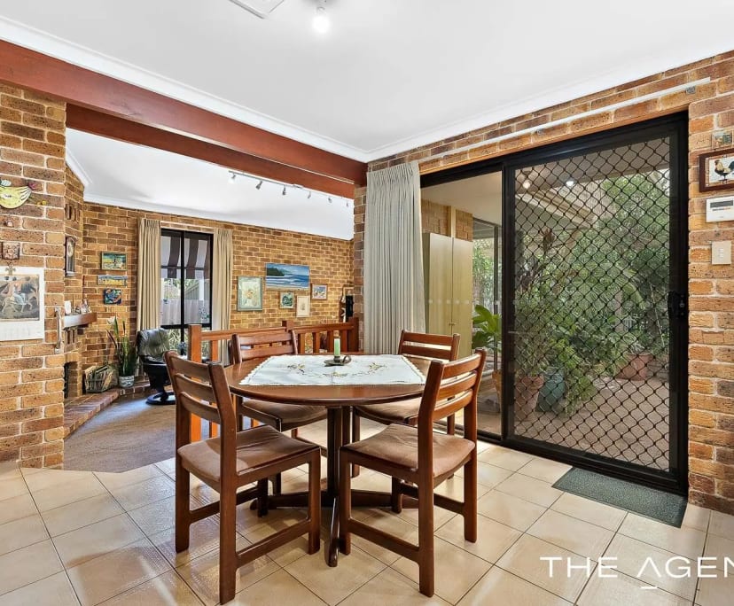 $340, Share-house, 4 bathrooms, Kardinya WA 6163