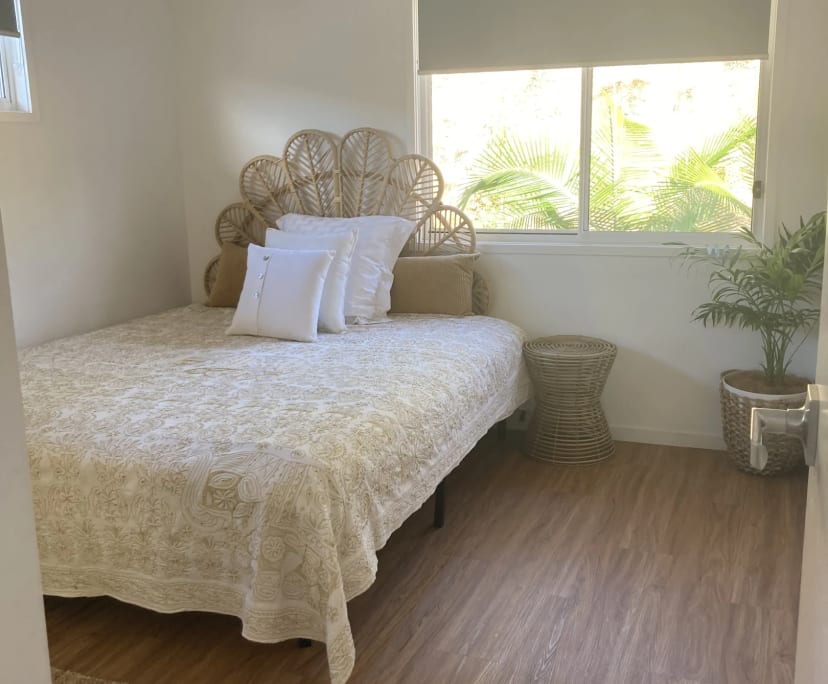 Room in a share house