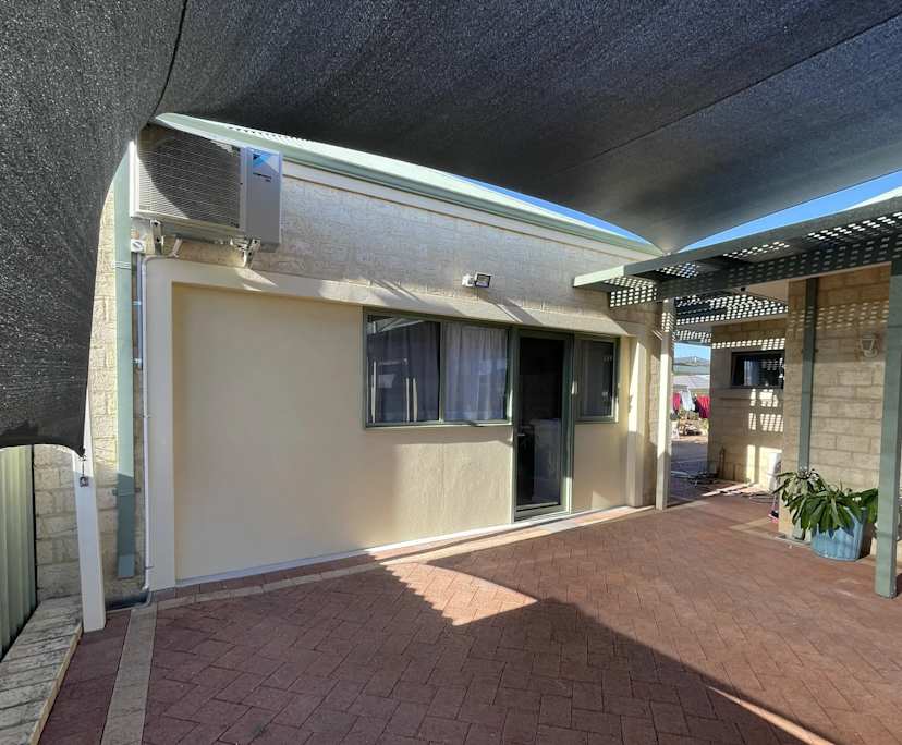 Furnished room granny flat for rent