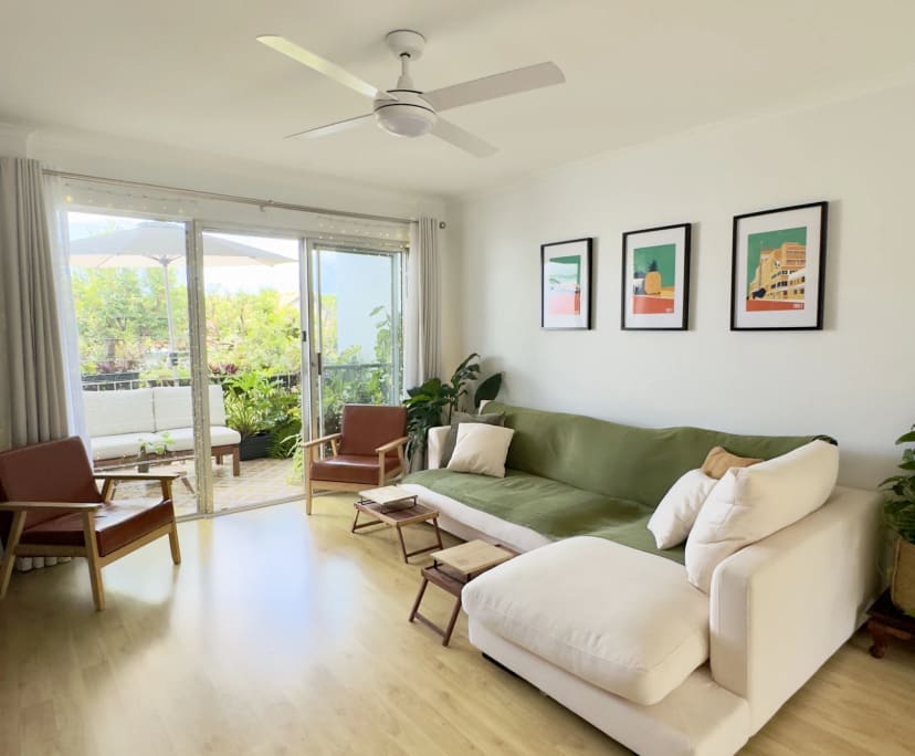 Whole property with 2 rooms for rent