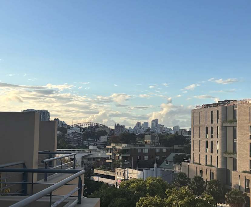 Unfurnished room in a flatshare