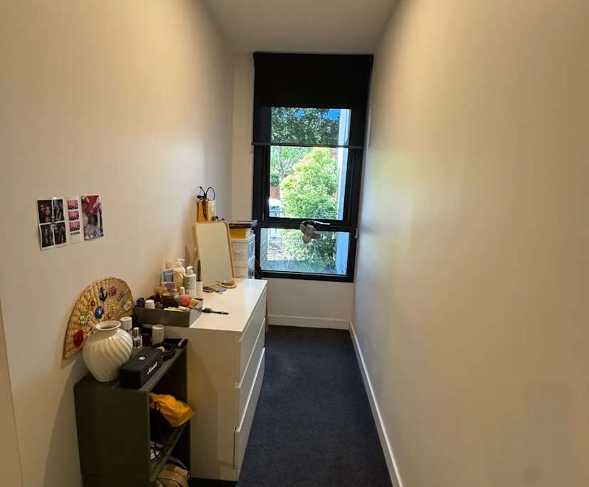 $350, Flatshare, 2 bathrooms, Malvern East VIC 3145