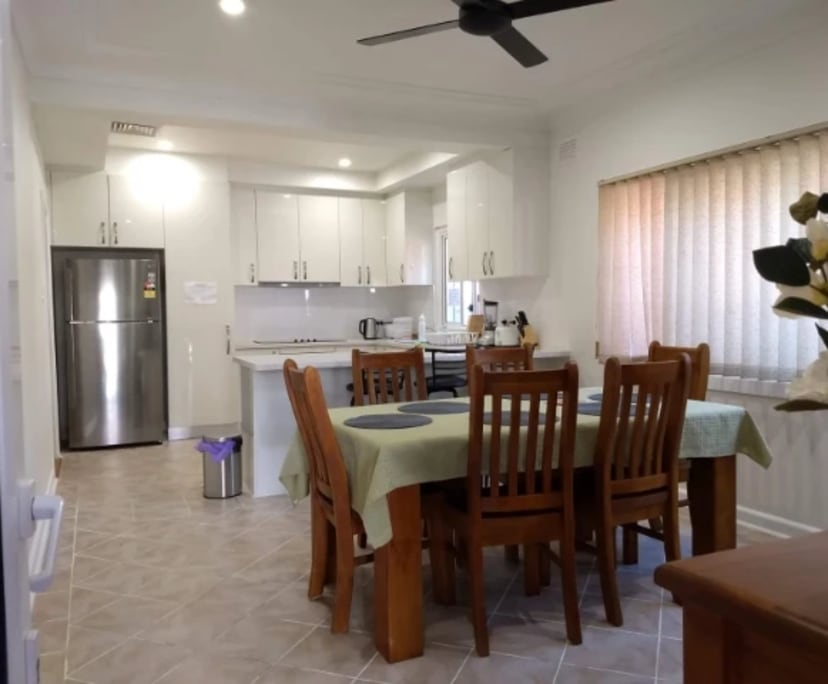 Room for Rent in Rockdale, Sydney 280, Furnished,...