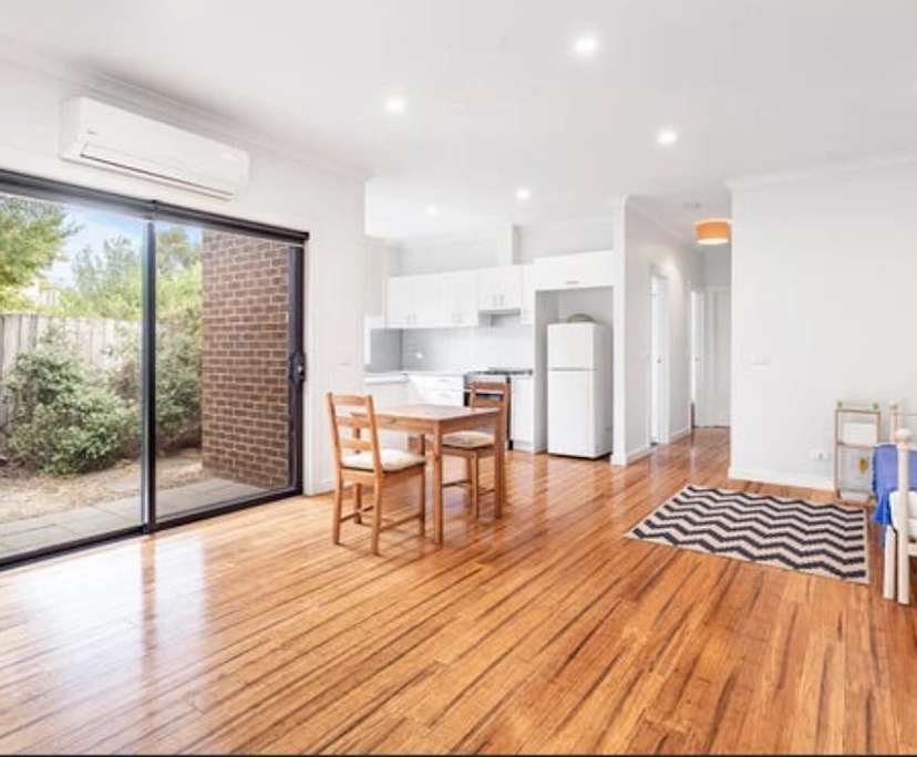 Unfurnished room in a share house
