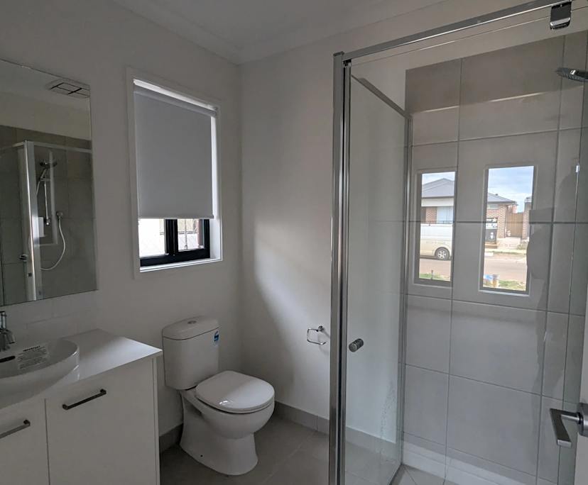 $200-250, Share-house, 4 rooms, Deanside VIC 3336, Deanside VIC 3336