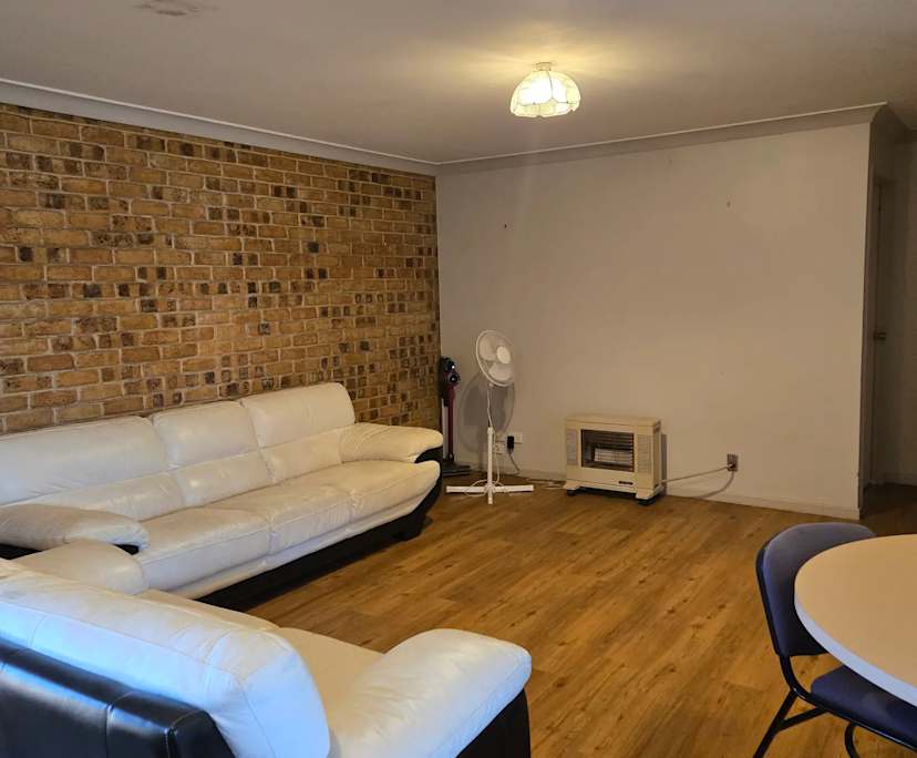 $300, Flatshare, 3 bathrooms, Kearneys Spring QLD 4350