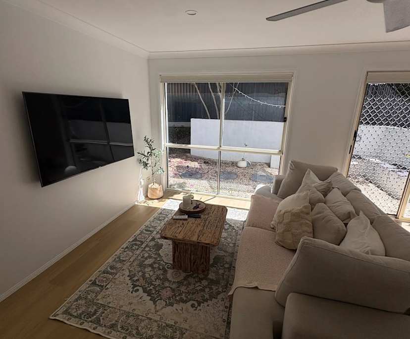 Furnished room with ensuite in a share house