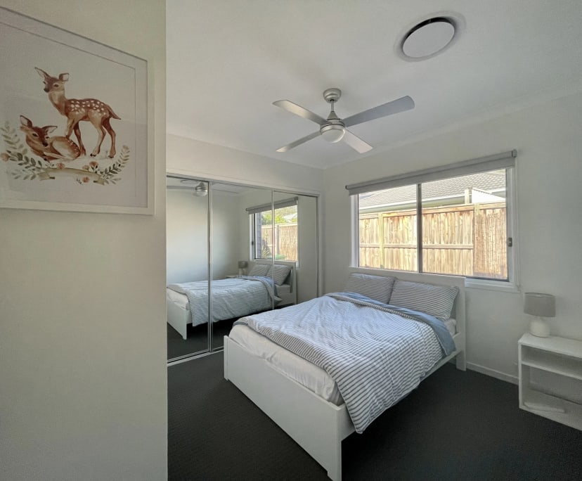 Furnished room in a share house