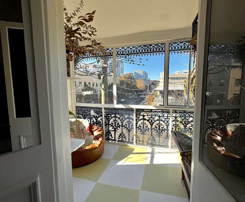 Furnished room in a share house