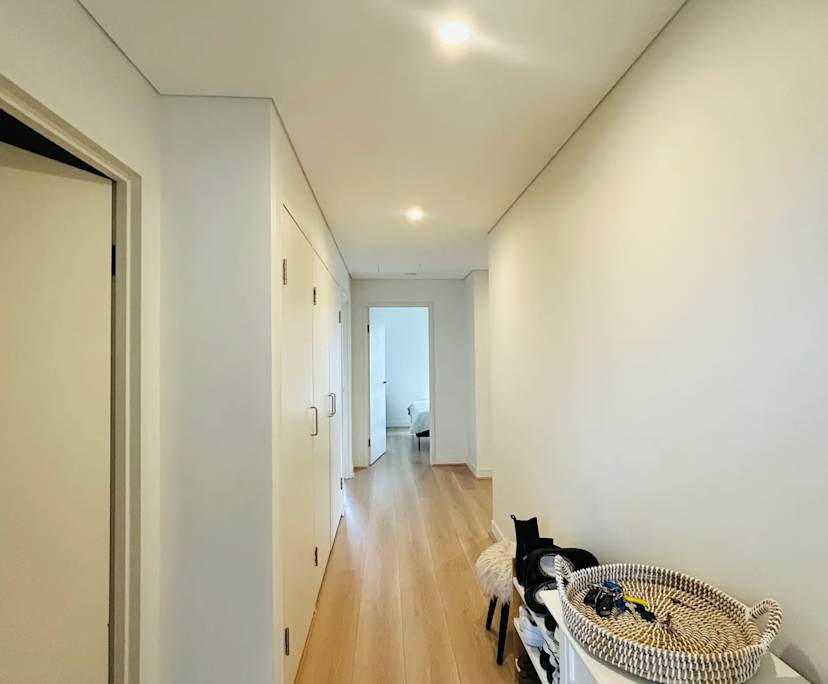 Furnished room with own bathroom