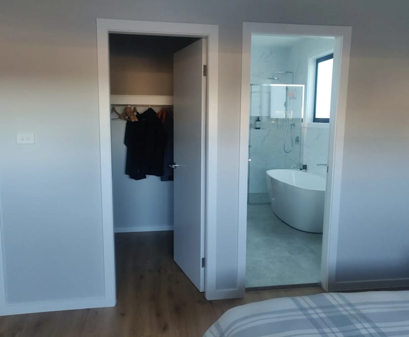 $320, Share-house, 4 bathrooms, North Kellyville NSW 2155