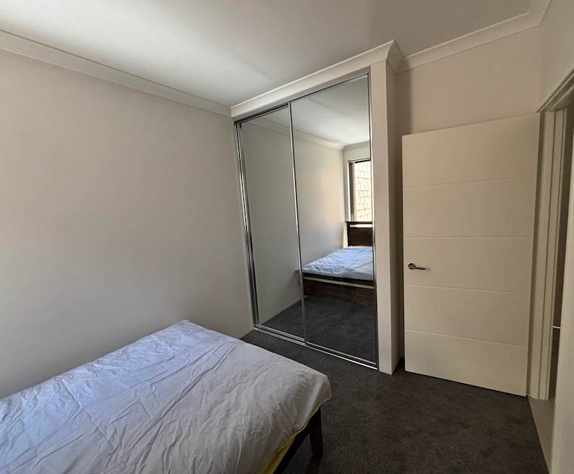 Room in a share house