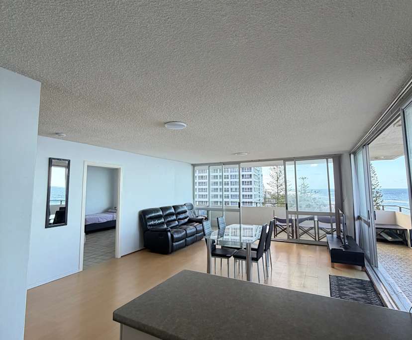 Whole property with 2 rooms for rent