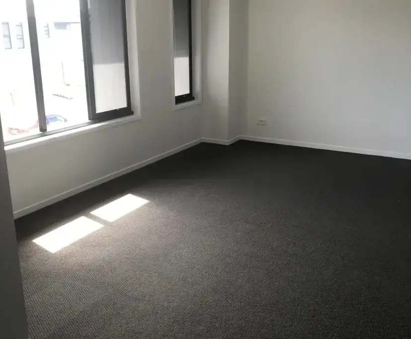 $450, Share-house, 4 bathrooms, Helensvale QLD 4212