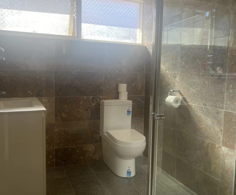 $240, Share-house, 3 bathrooms, Beverley SA 5009
