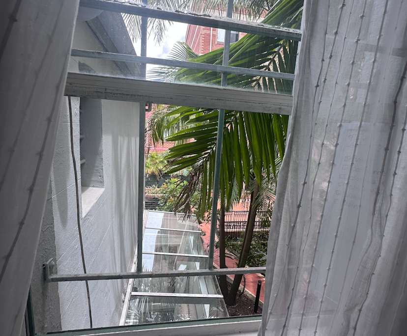 Unfurnished room in a share house