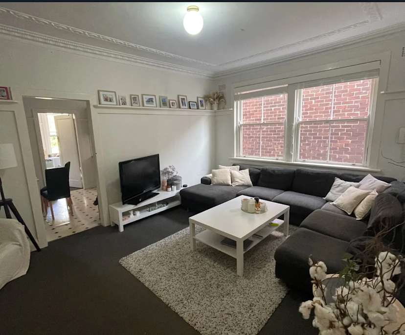 Whole property with 2 rooms for rent