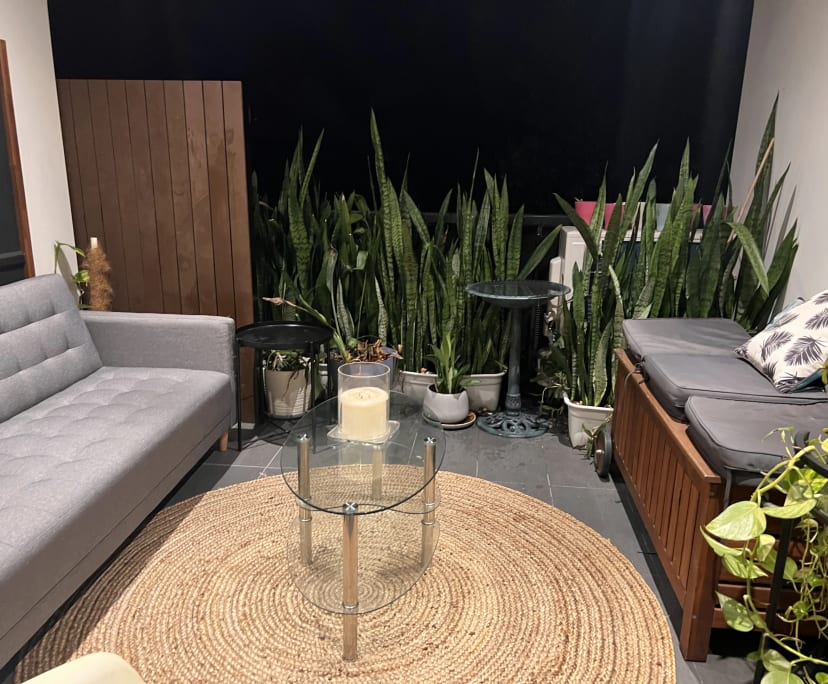 $400, Flatshare, 2 bathrooms, Holland Park QLD 4121