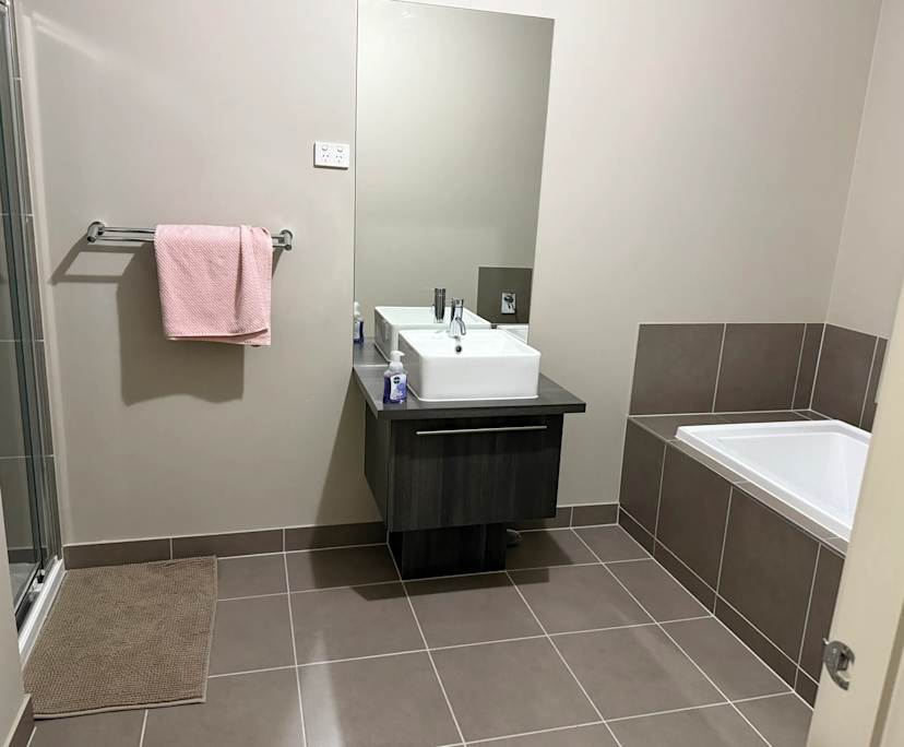 $200, Share-house, 2 rooms, Marshall VIC 3216, Marshall VIC 3216