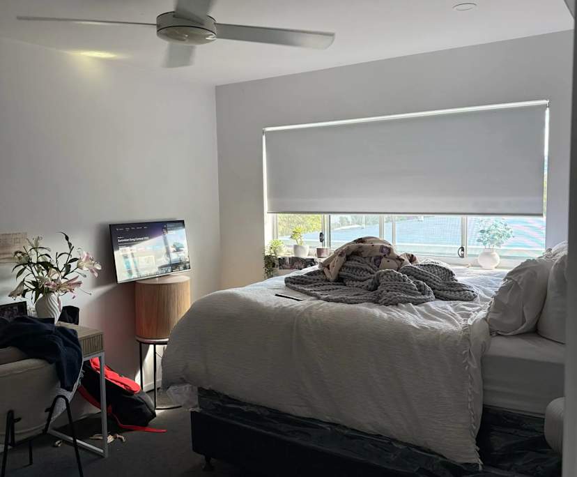 Furnished room with own bathroom