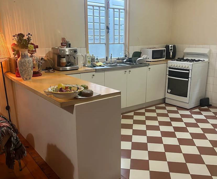 $220, Share-house, 2 rooms, Petrie Terrace QLD 4000, Petrie Terrace QLD 4000