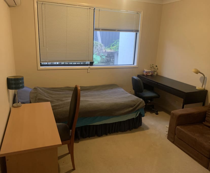 Furnished room in a share house
