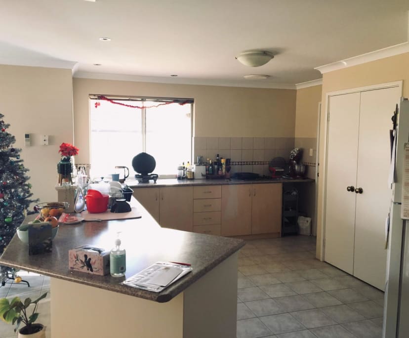 Unfurnished room in a share house