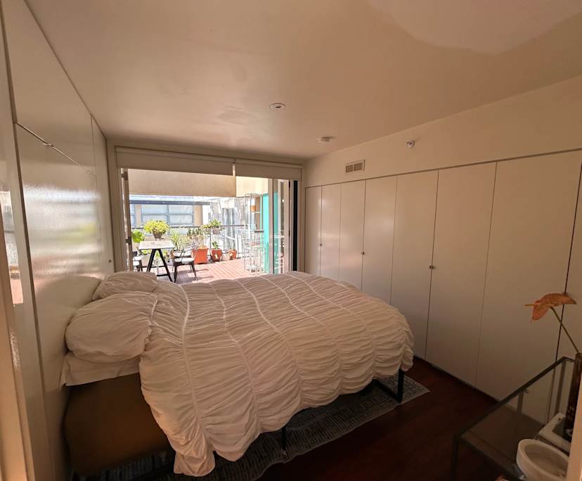 Unfurnished room in a share house