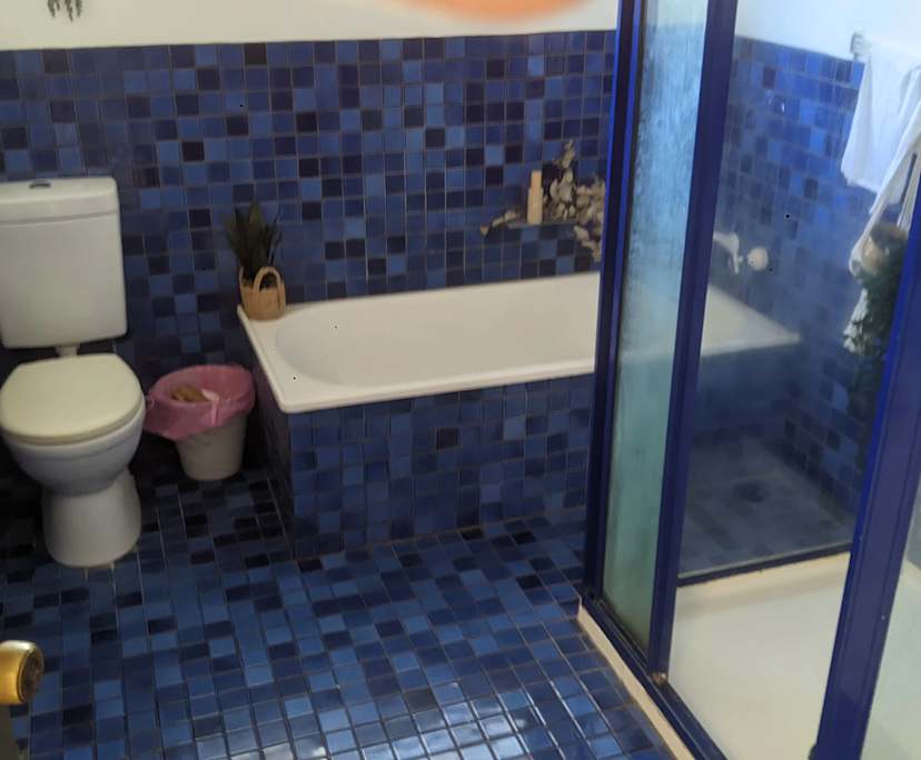 Unfurnished room in a share house