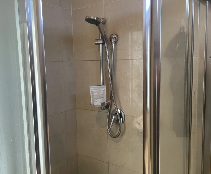 $300, Flatshare, 2 bathrooms, Brighton-Le-Sands NSW 2216