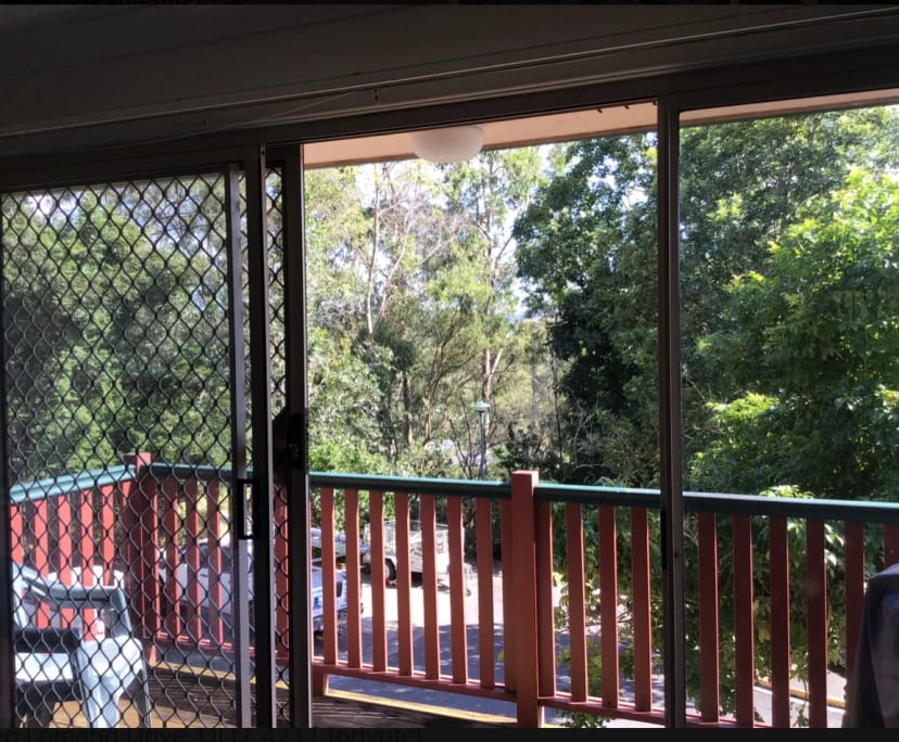 $275, Share-house, 3 bathrooms, Highland Park QLD 4211