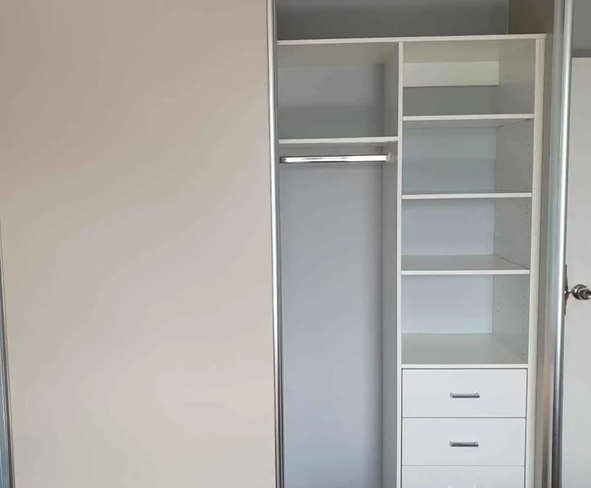 Room in a share house