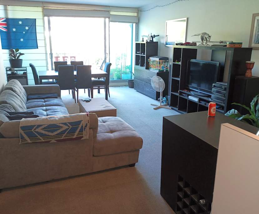 Unfurnished room with own bathroom