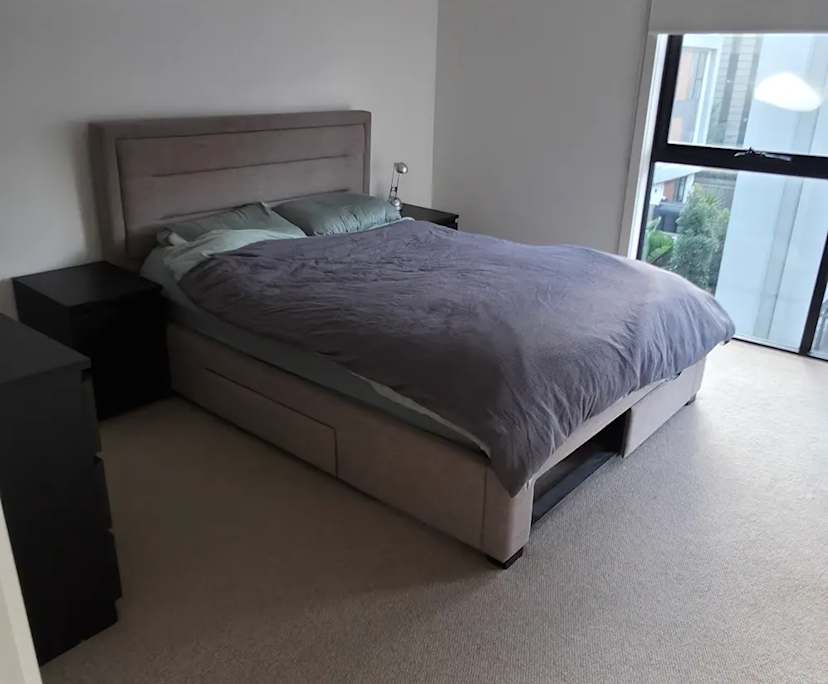 Furnished room with own bathroom
