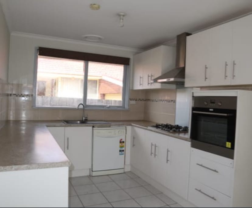 $330, Share-house, 3 bathrooms, Clarinda VIC 3169