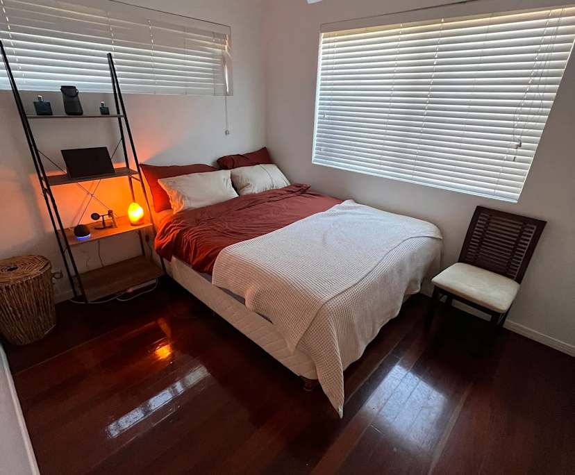 Furnished room with own bathroom