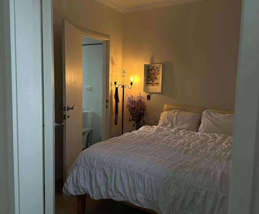 Unfurnished room in a share house