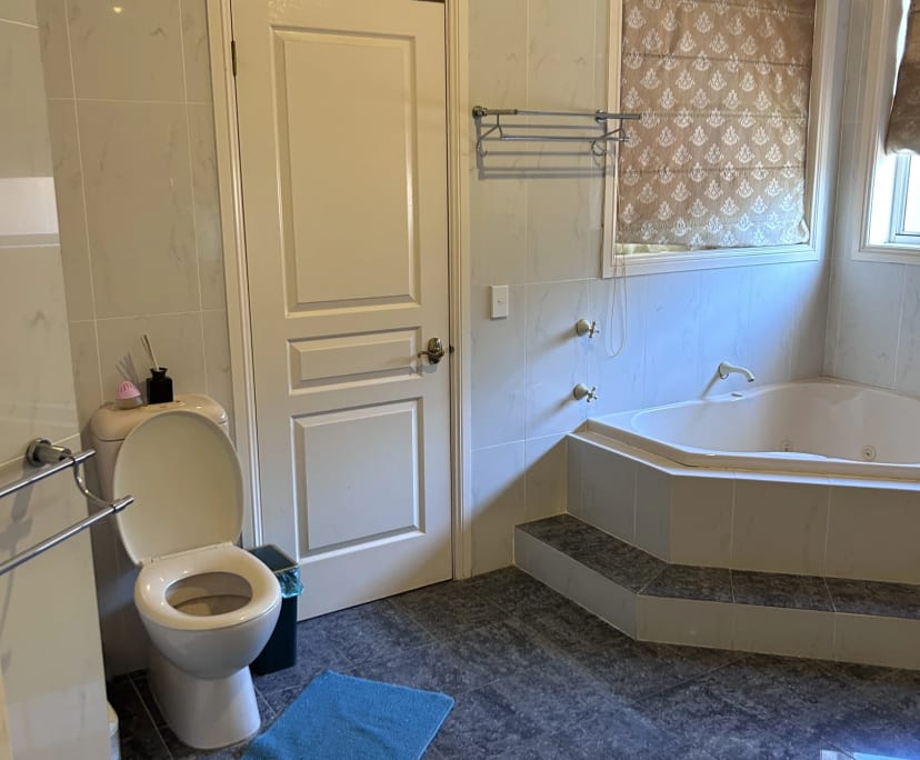 $280, Share-house, 5 bathrooms, Lane Cove NSW 2066