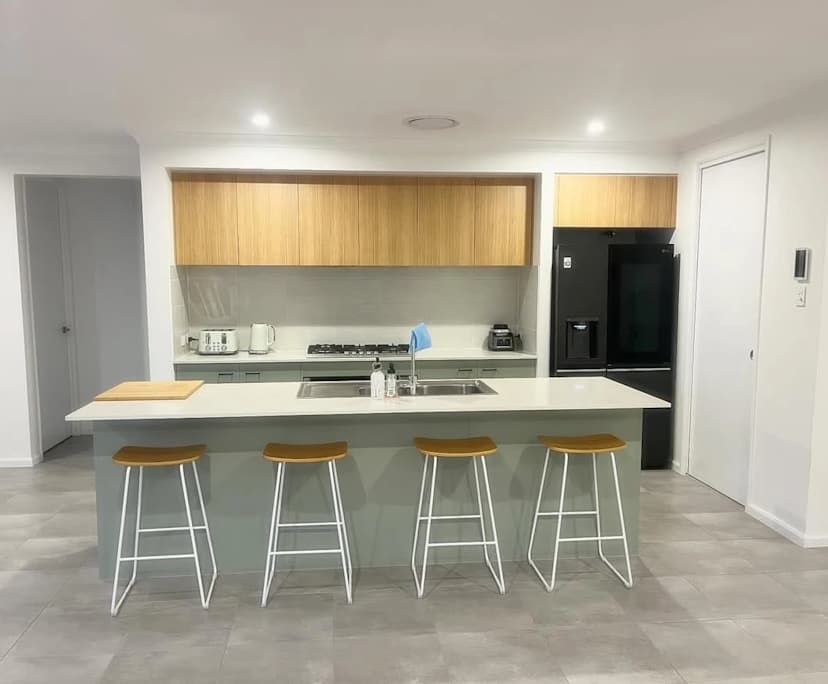 Room in a share house