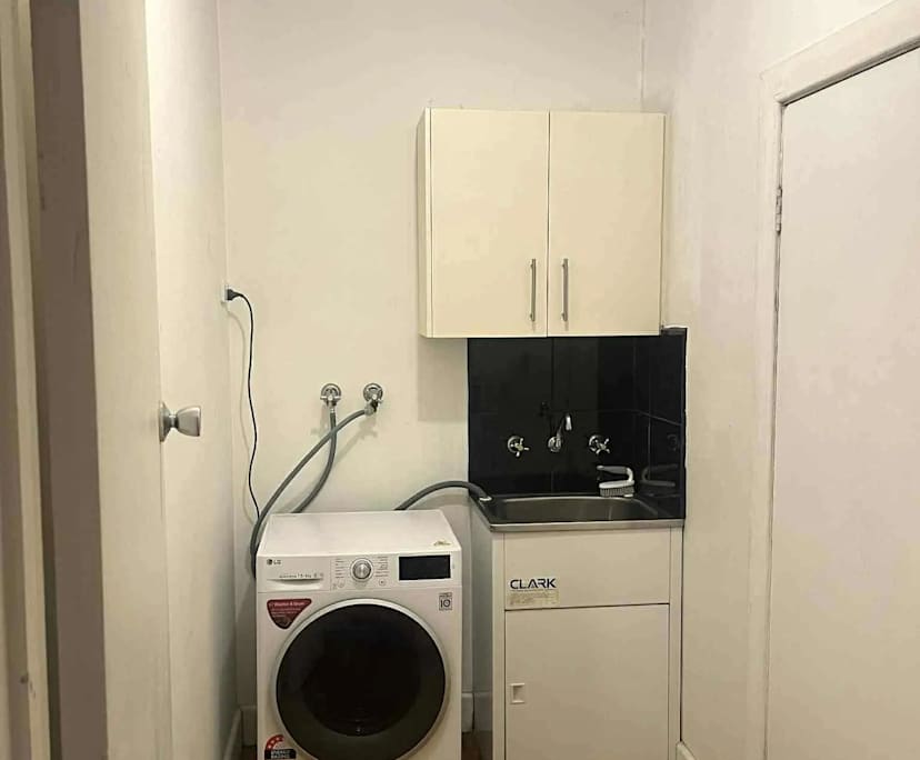 propertyImage