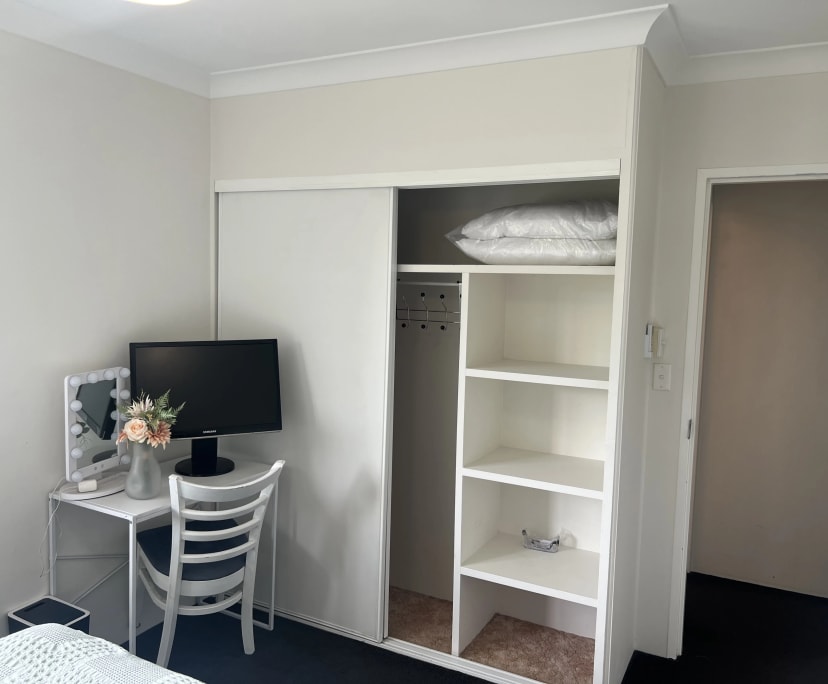 $350, Flatshare, 2 bathrooms, Ascot QLD 4007