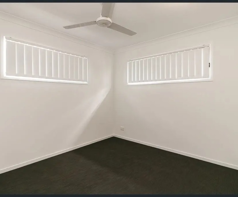 Room for Rent in Everton Park, Brisbane 200, Unfu...