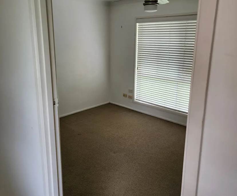 Unfurnished room in a share house