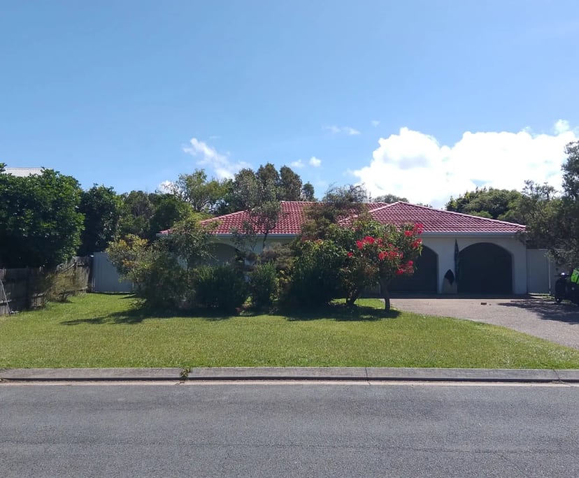 $240, Share-house, 3 bathrooms, Coolum Beach QLD 4573