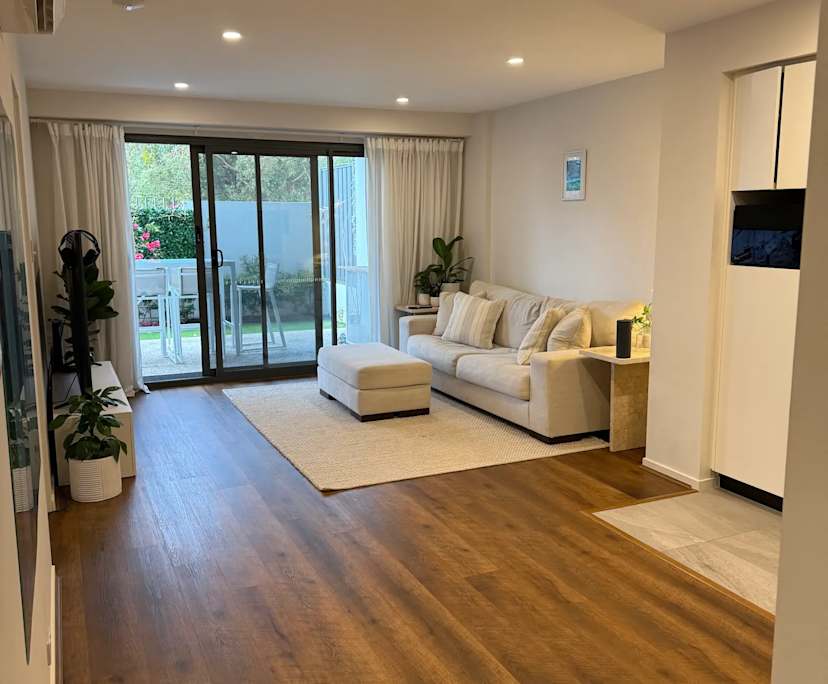 $350, Flatshare, 2 bathrooms, Palmyra WA 6157