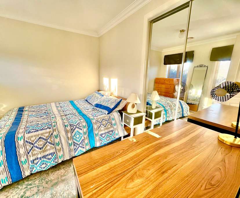 $280-299, Homestay, 2 rooms, Hillside VIC 3037, Hillside VIC 3037