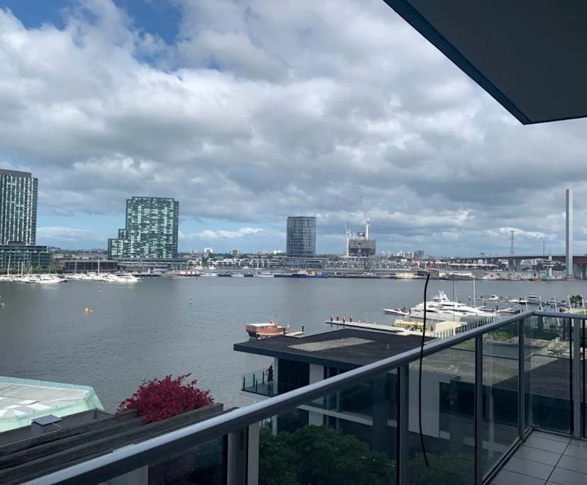 $400, Flatshare, 3 bathrooms, Docklands VIC 3008