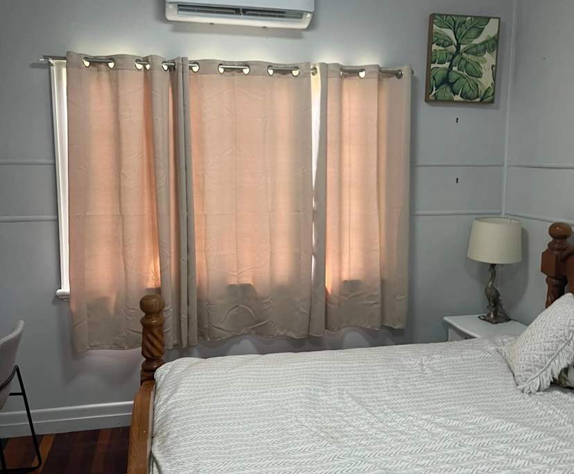 $295, Share-house, 5 bathrooms, Hermit Park QLD 4812